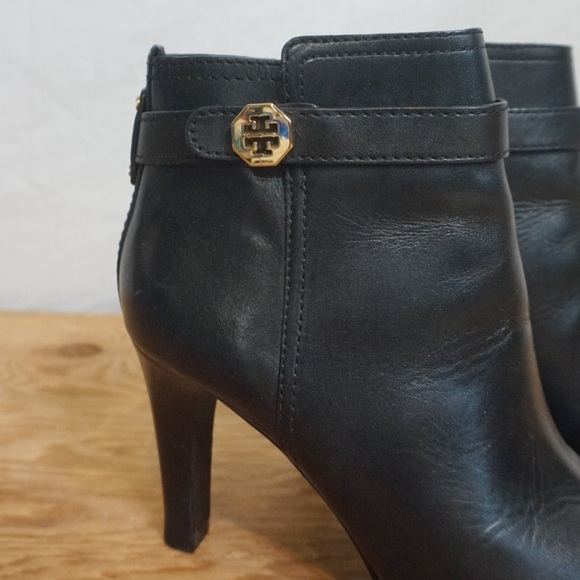 tory burch bristol 85mm equestrian bootie with side zip in black size 7 - Picture 10 of 13